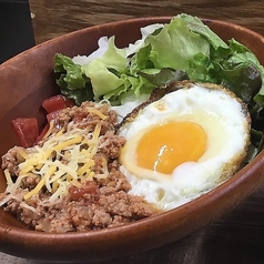 与那国ベーカリー食堂 ウヤシワレ 南大沢駅 居酒屋